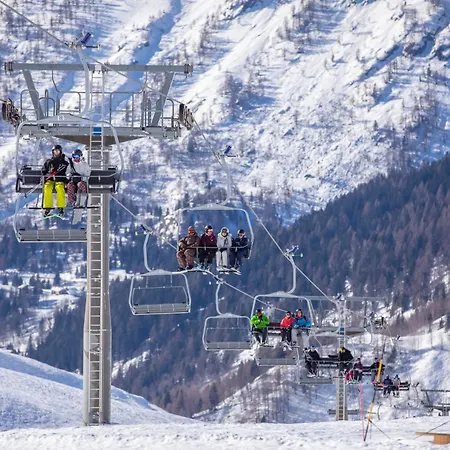 Lyret 1 - Happy Lejlighed